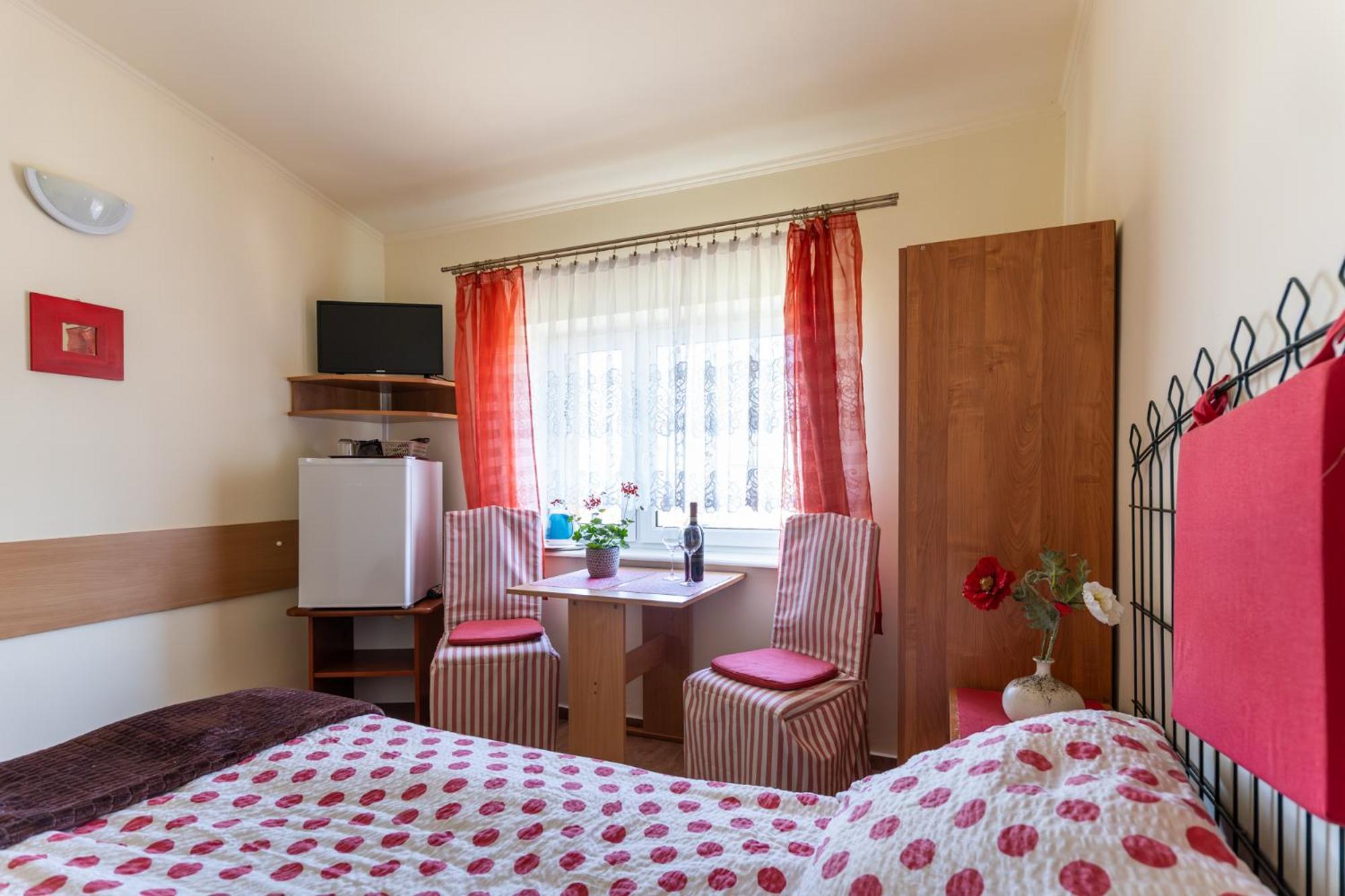 Pokoje Goscinne Monika 1000 Lecia Panstwa Polskiego 3 Wladyslawowo Bagian luar foto